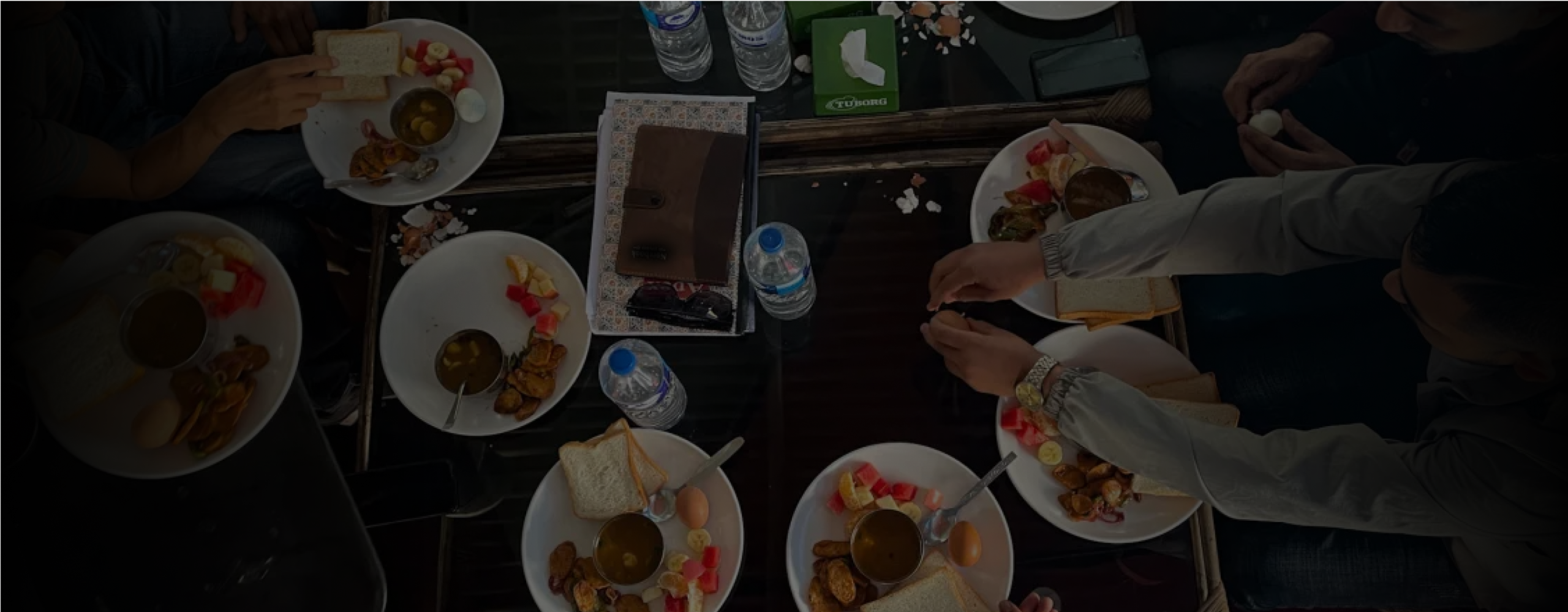 Enjoy hearty day with Daily Food and Drink Combo Deals at Kimbu Restro.